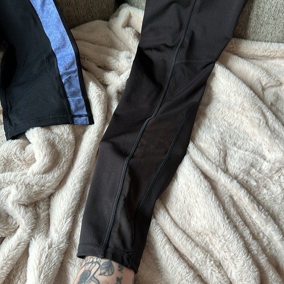 Two Pair Leggings and Capri leggings - Picture 3 of 7